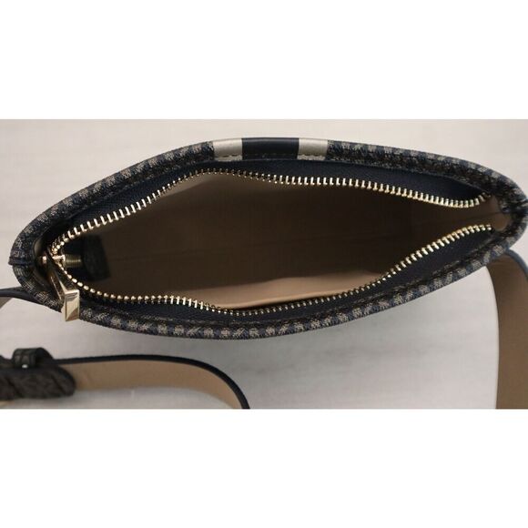 Michael Kors 556346 Women's Sz L/XL Black/Gold Jet Set Fanny Pack Belt Bag - Picture 4 of 6